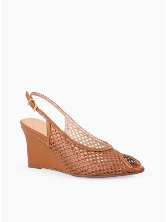 SANDÁLIA ANABELA PEEP TOE COURO VAZADO ÂMBAR
